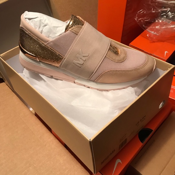 Michael Kors Women’s Trainers 9.5 NEW - Picture 5 of 5